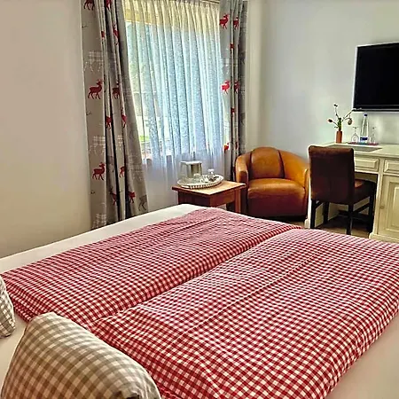 Hotell Alpinhotel Inzeller 3*