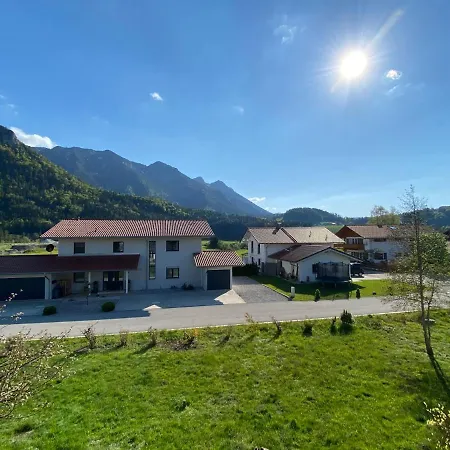 فندق Alpinhotel Inzeller 3*
